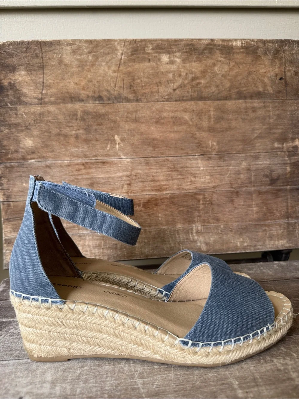 New Women’s Rockport Denim Blue Espadrille Wedge Sandals with Ankle Strap - 10